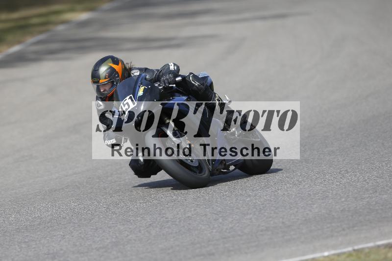 /37 09.08.2026  Pluess Motosport ADR/Freies Fahren/451